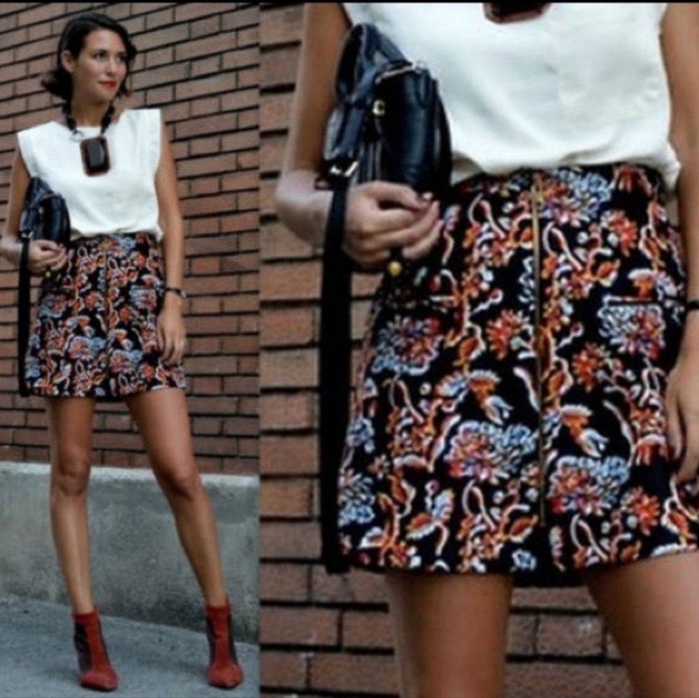 Zara floral Zip Up Skirt